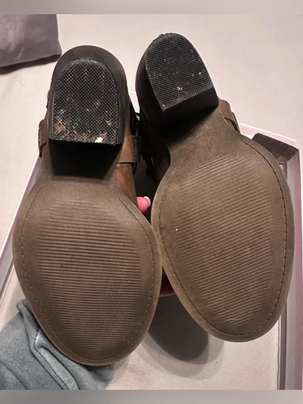 Candie’s Cognac Brown Ankle Booties with Decorative Ring and Chain - Picture 8 of 9